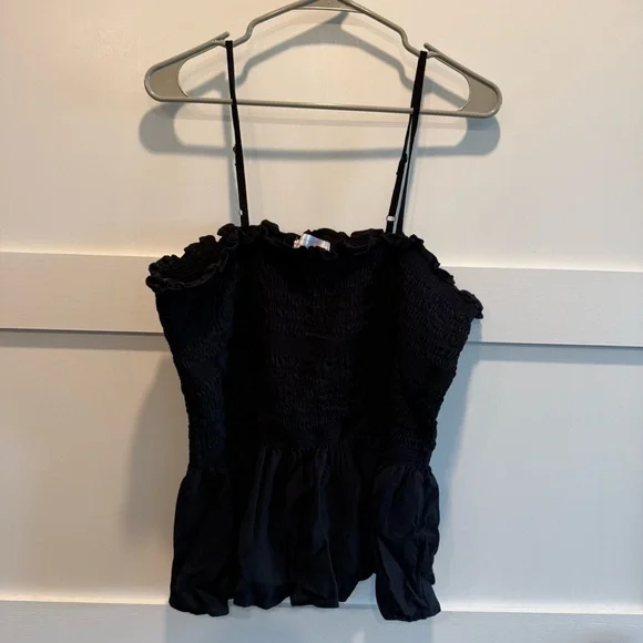No Boundaries Black Ruffled Camisole - Picture 2 of 7